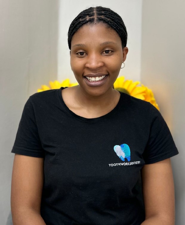 Mpho Thathi